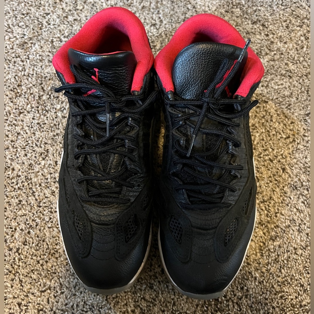 Air Jordan 11 Low IE "Bred 2021" sneakers